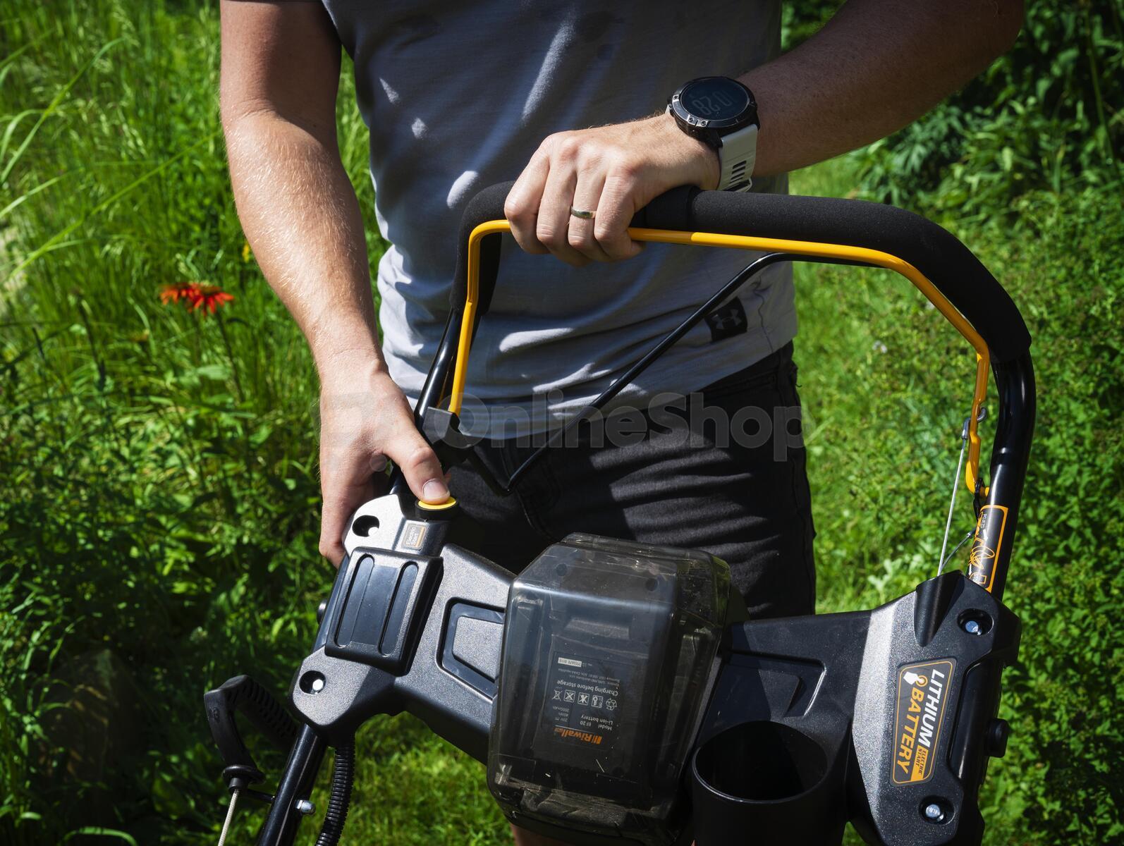 Benzínová sekačka Riwall PRO RPM 4735 E