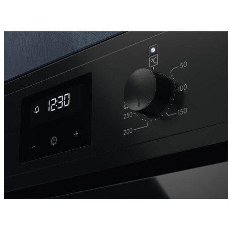 Trouba ELECTROLUX EOF3H40TH