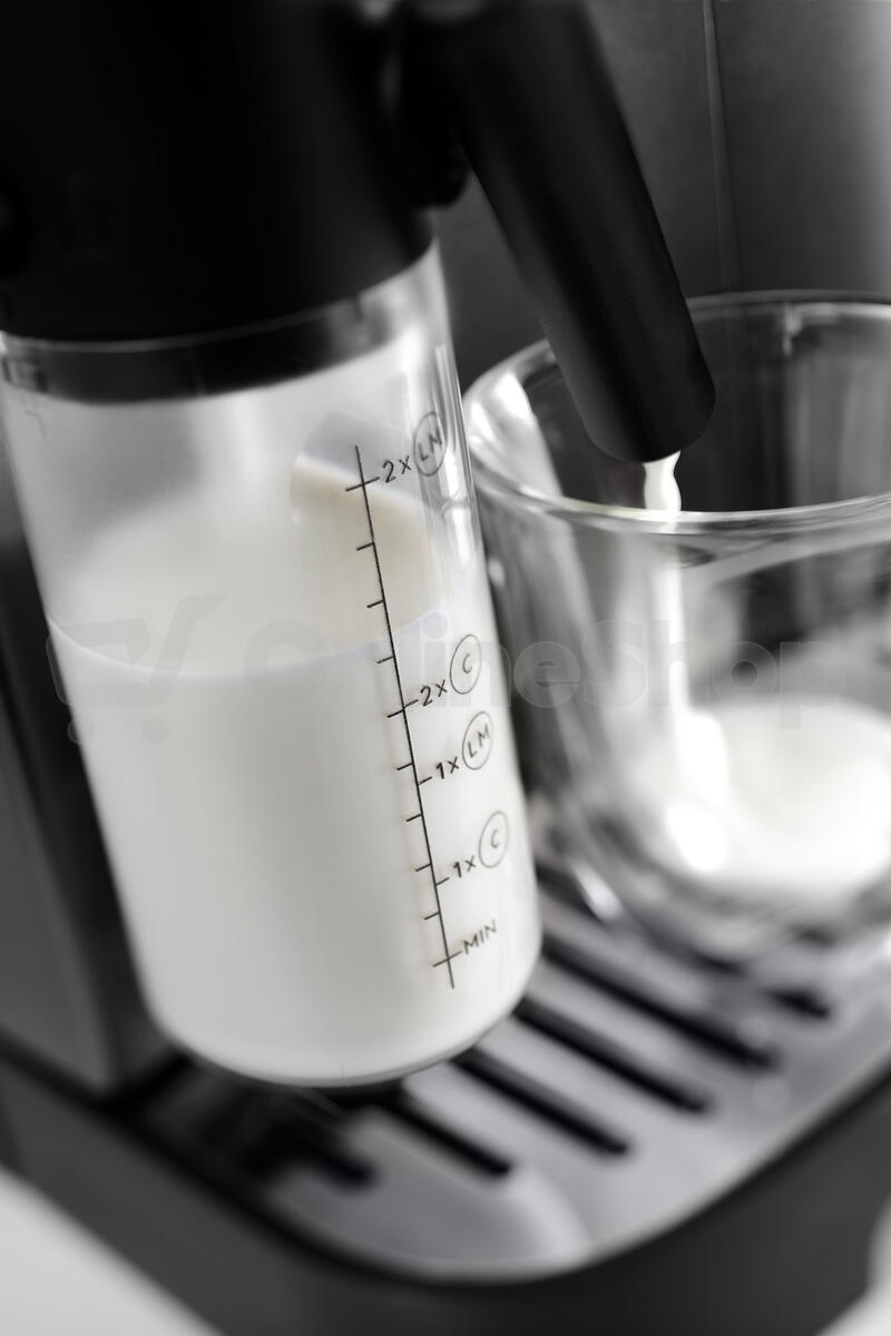 Automatický kávovar DeLonghi Magnifica EVO ECAM 290.51.B
