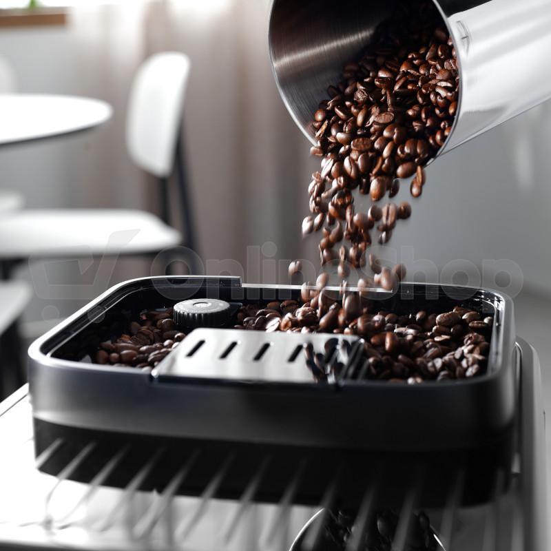 Automatický kávovar DeLonghi Magnifica EVO ECAM 290.51.B