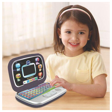 První notebook VTech černý