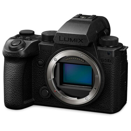 Panasonic Lumix DC-S5 Mark IIx + Lumix S 20-60 mm f/3,5-5,6 Macro O.I.S. + Lumix S 50 mm f/1,8, DSLM, 24,2 Mpx, ern (DC-S5M2XWE)