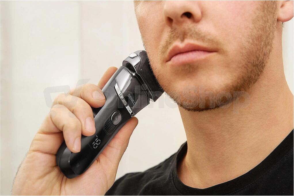 Holící strojek pánský Sencor SMS 0900BK