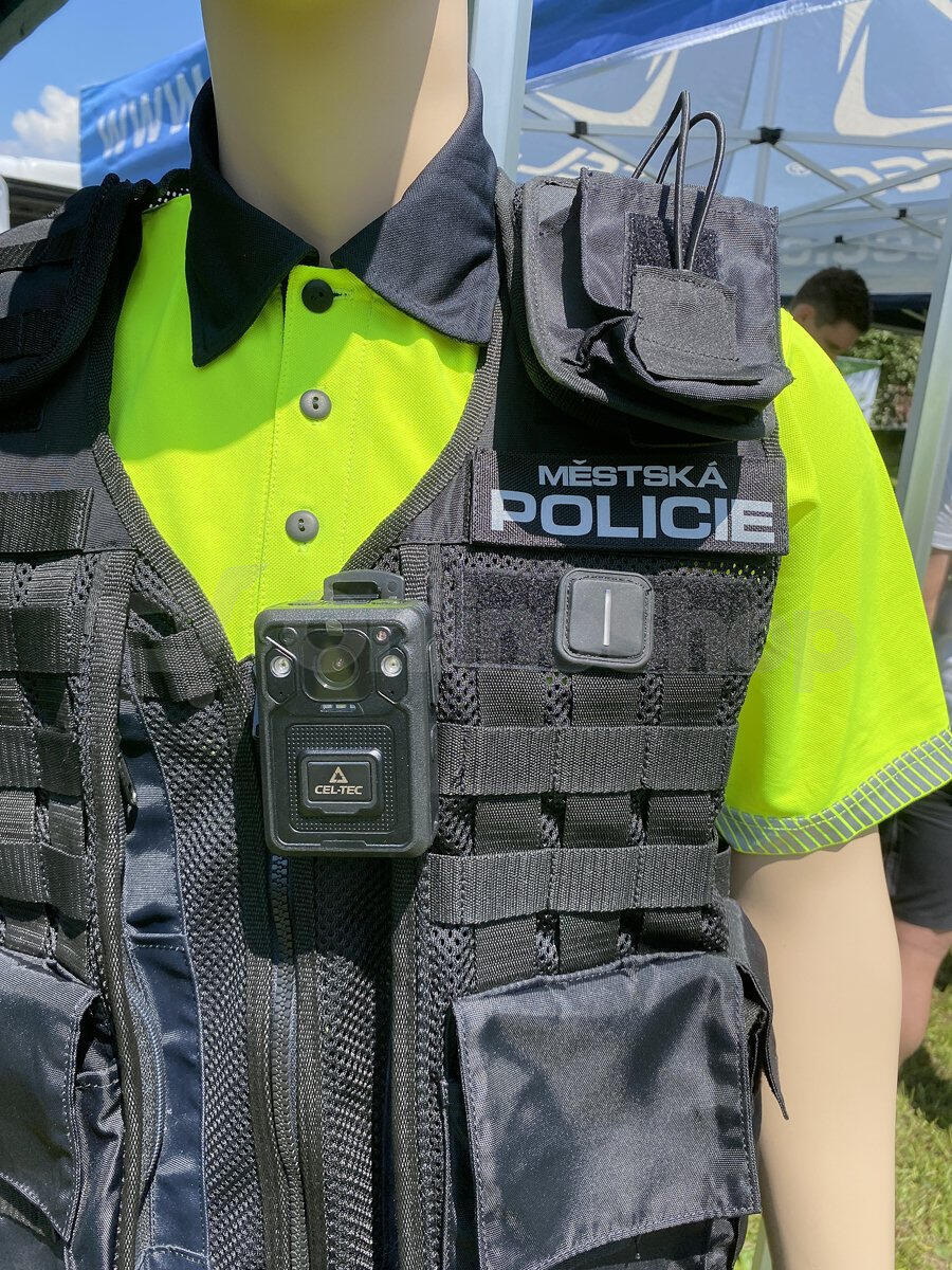 CEL-TEC PK98 GPS Wi-Fi 4G
