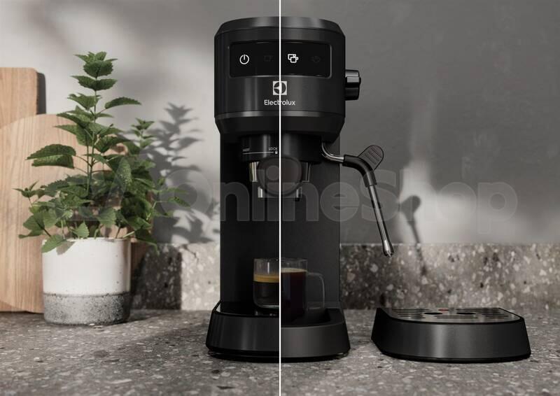 Kávovar Electrolux E6EC1-6BST, černý