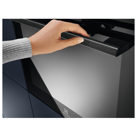 Trouba Electrolux EOD6C77H