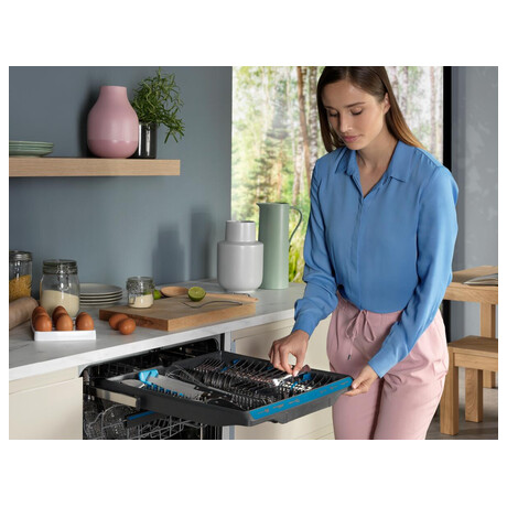 Electrolux ESM48210SW (foto 4)