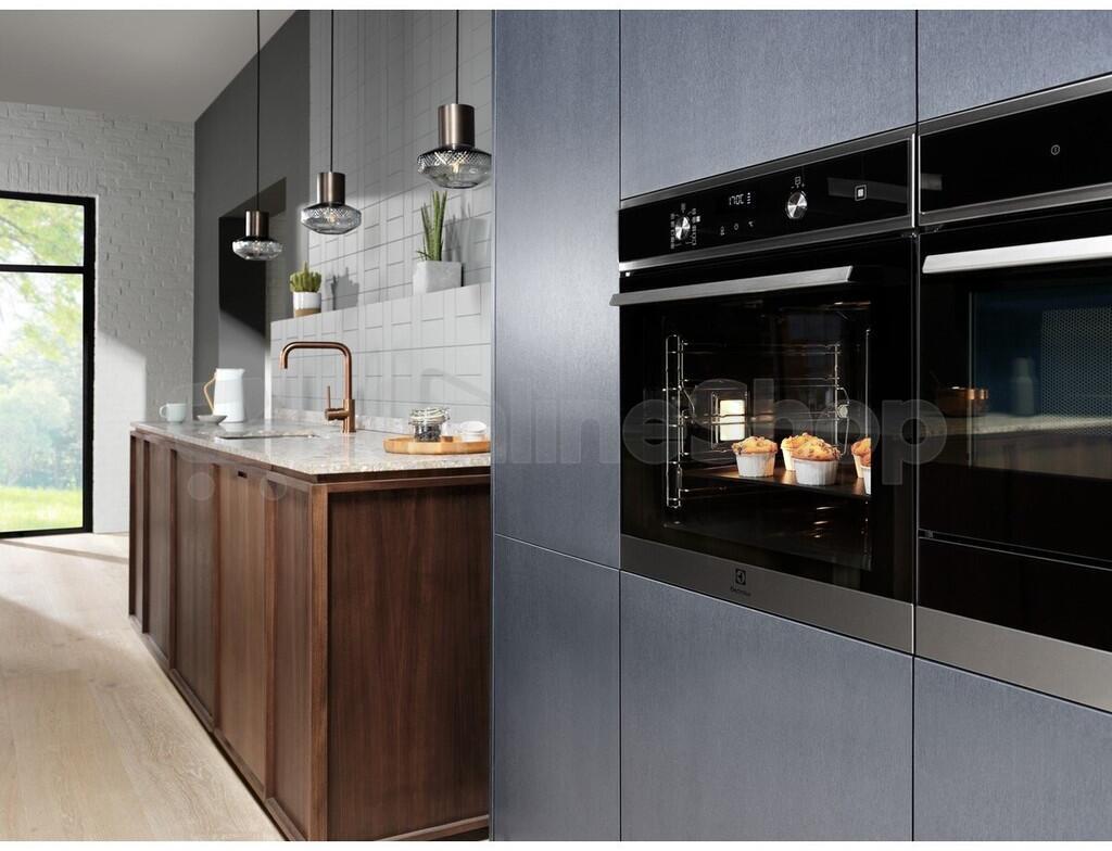 Trouba ELECTROLUX EOD6P77WX