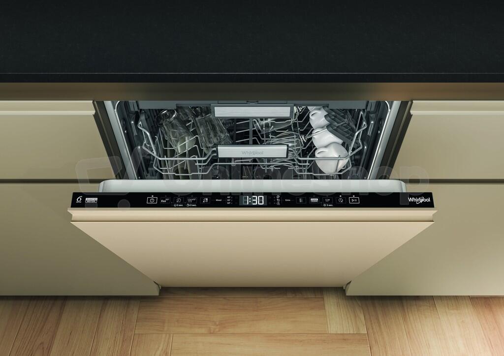 Myčka Whirlpool W7I HT58 T