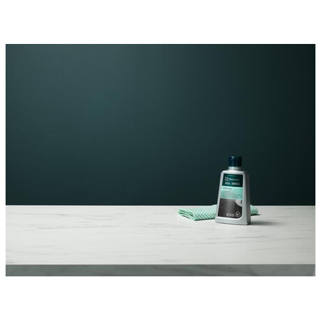 Krm na itn varnch desek Electrolux M3HCC300