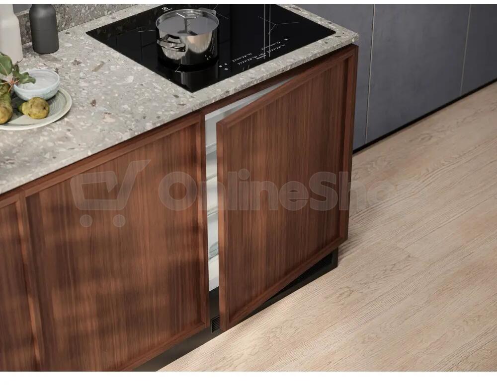 Vestavná chladnička Electrolux LXB2AE82S