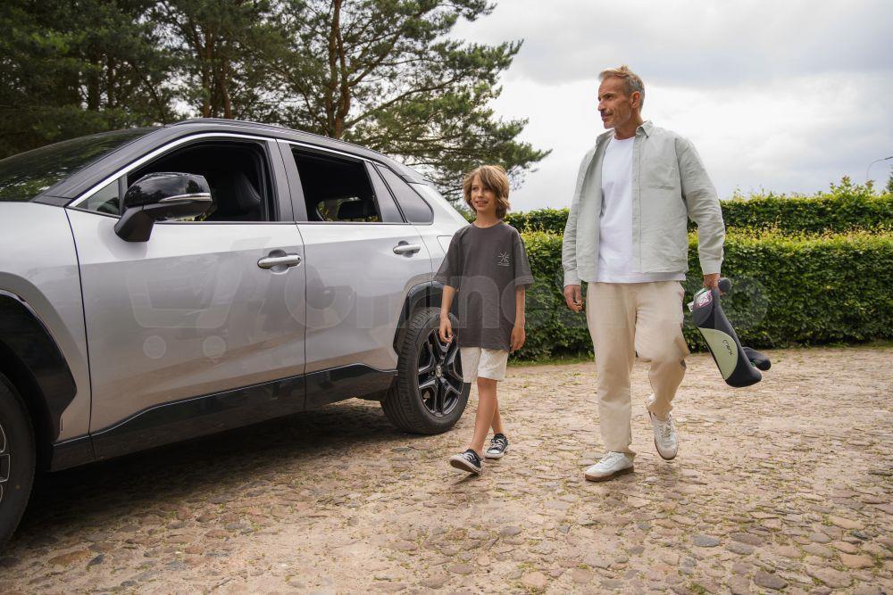 Podsedák MoMi VENKO Isofix i-Size růžový