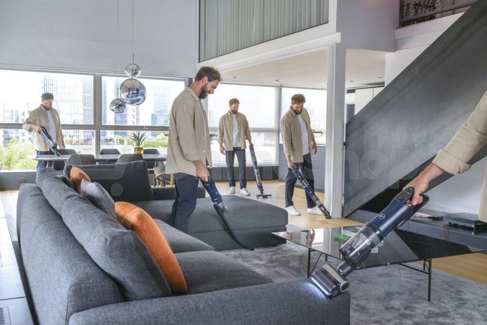 Tyčový vysavač Hoover HFX20P 011