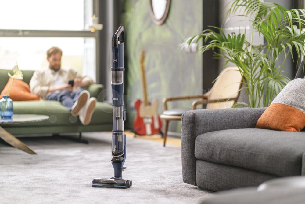 Tyčový vysavač Hoover HFX20P 011