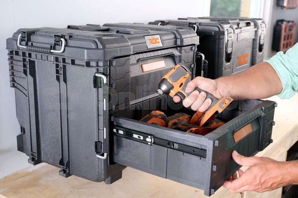 Box Keter ROC Pro Gear 2.0 se dvěma zásuvkami
