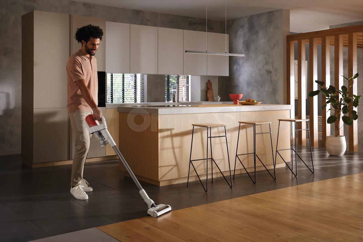 Tyčový vysavač Miele Duoflex HX1, terra červená