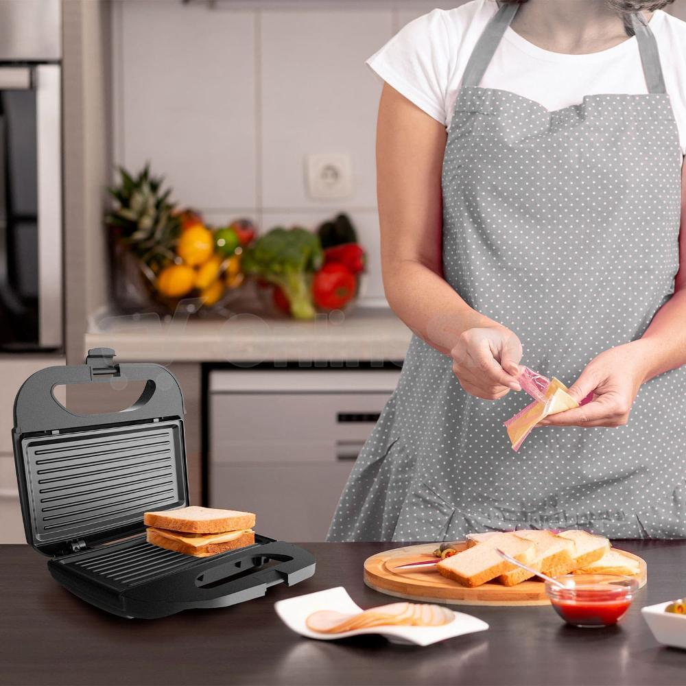 Toustovač Black&Decker BXSA752E