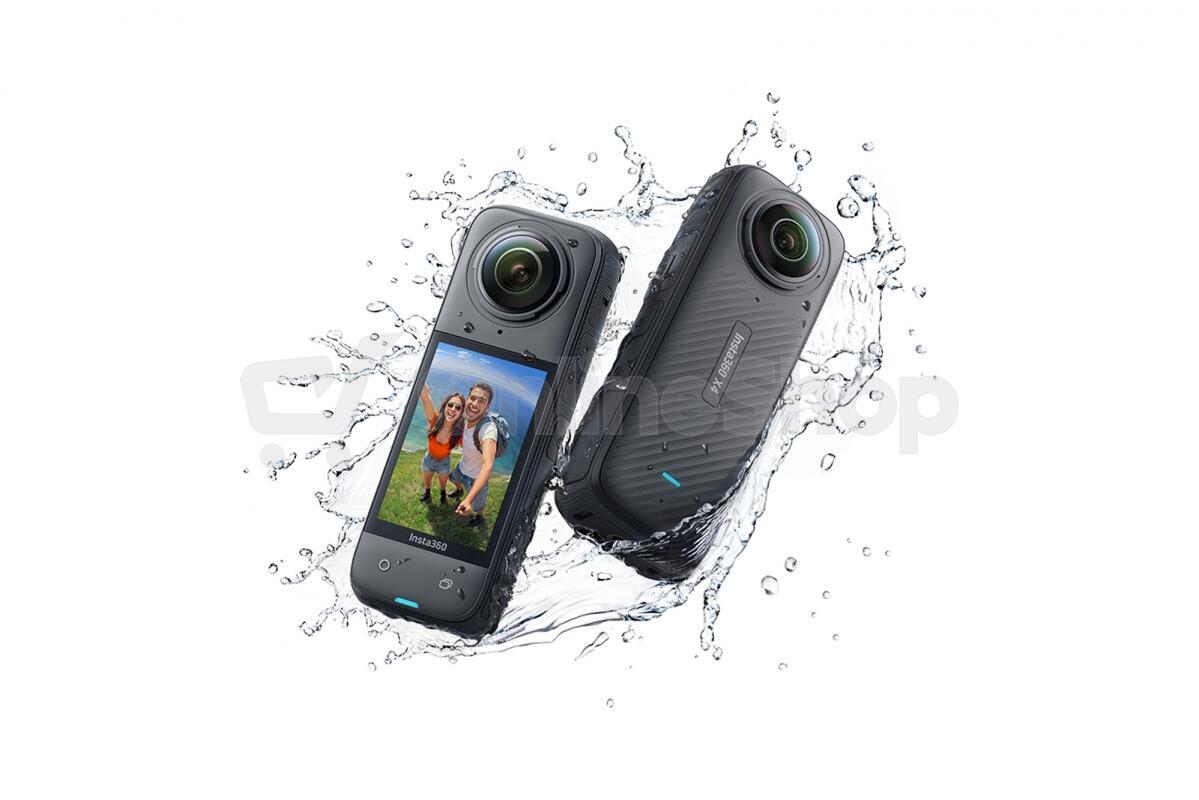 Akční kamera Insta360 X4