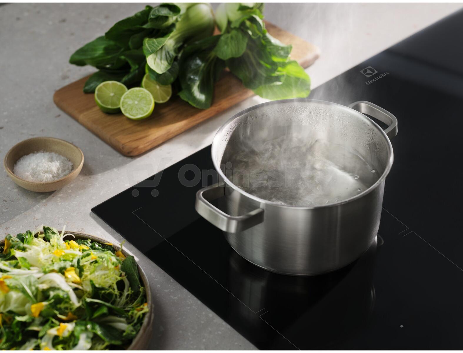 Indukční deska Electrolux EIS62453IZ 700 SenseBoil SaphirMatt®