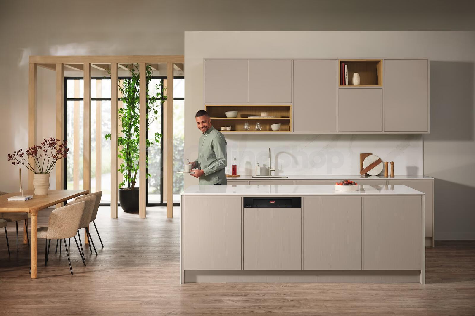 Vestavná myčka Miele G 7930 SCi