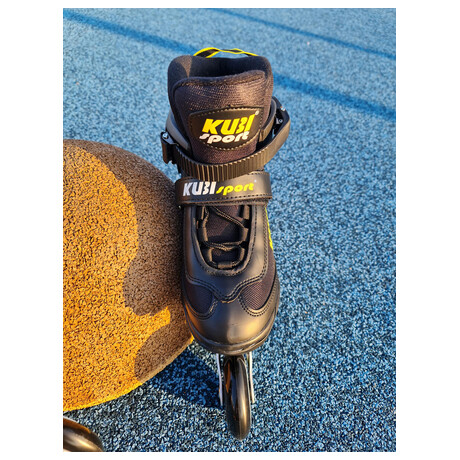 Inline brusle CS320K černé velikost 40