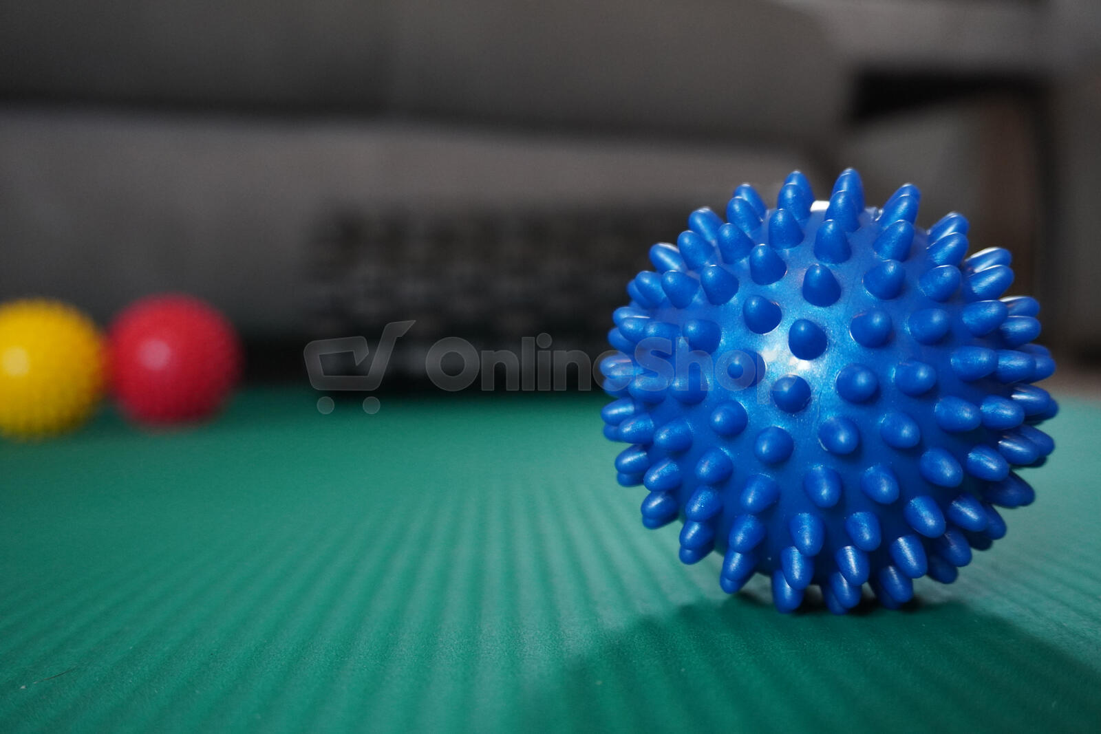 Masážní míček KUBIsport, 7,5 cm