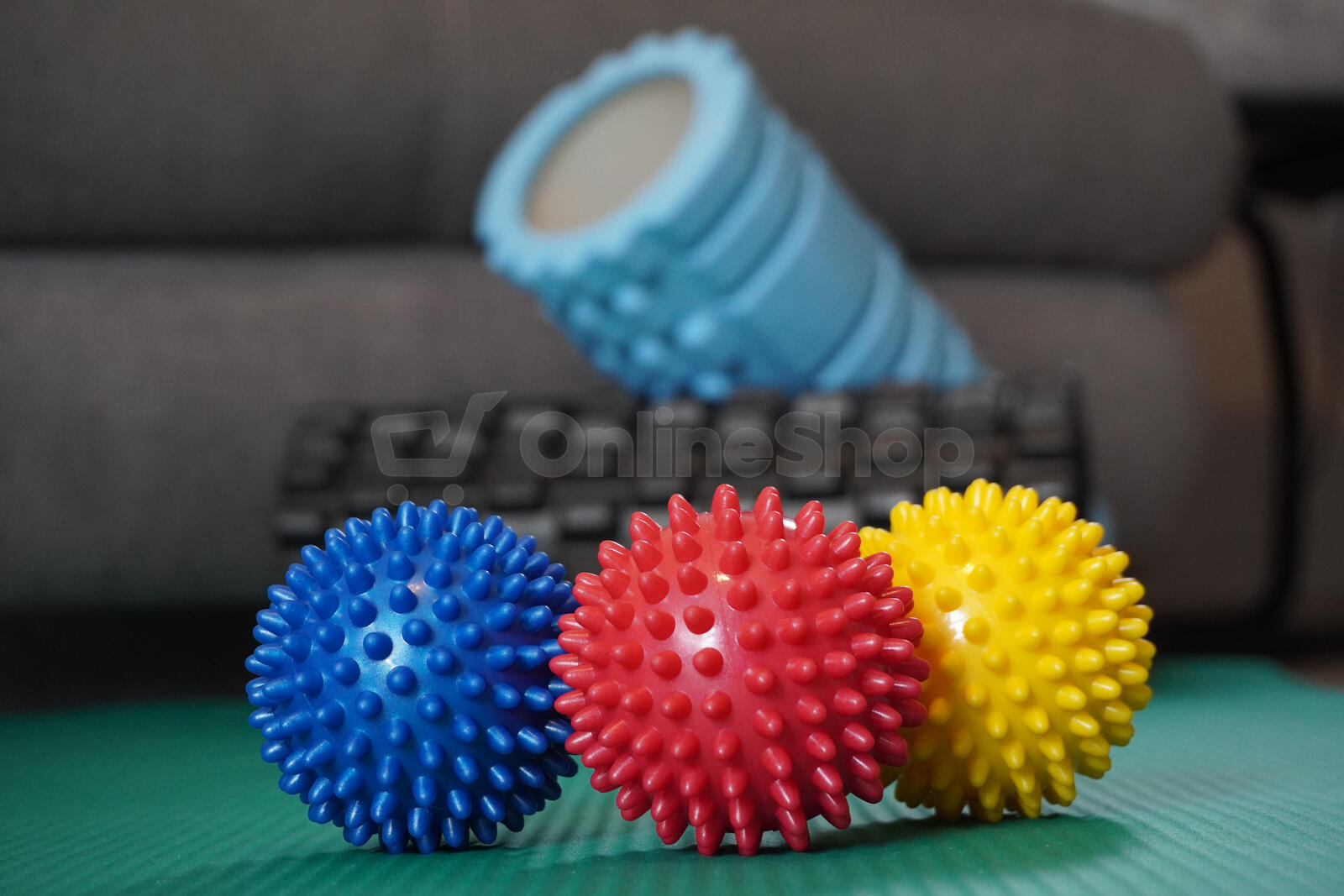 Masážní míček KUBIsport, 7,5 cm