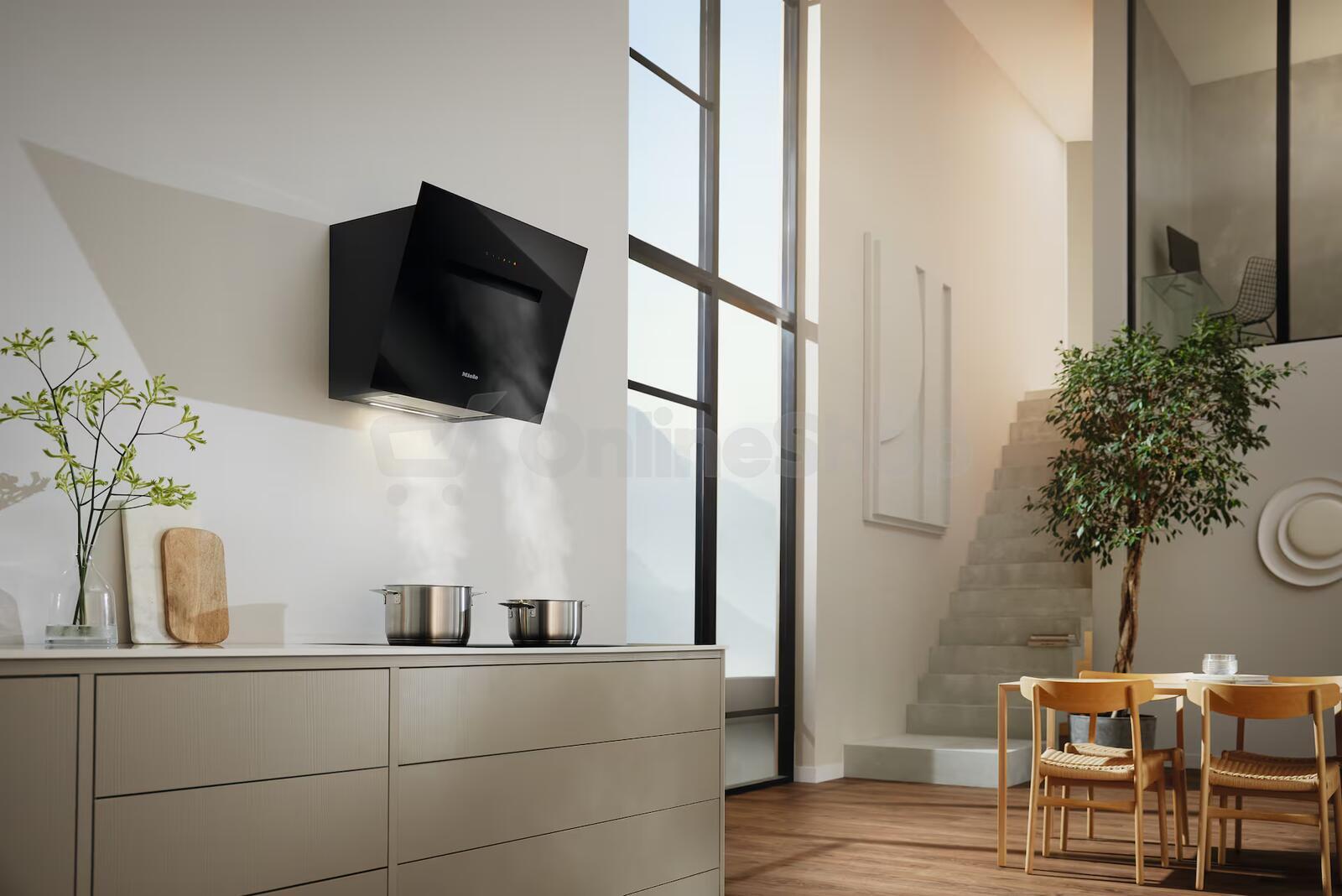 Nástěnný odsavač par Miele DAH 1650 Active Obsidian, černá