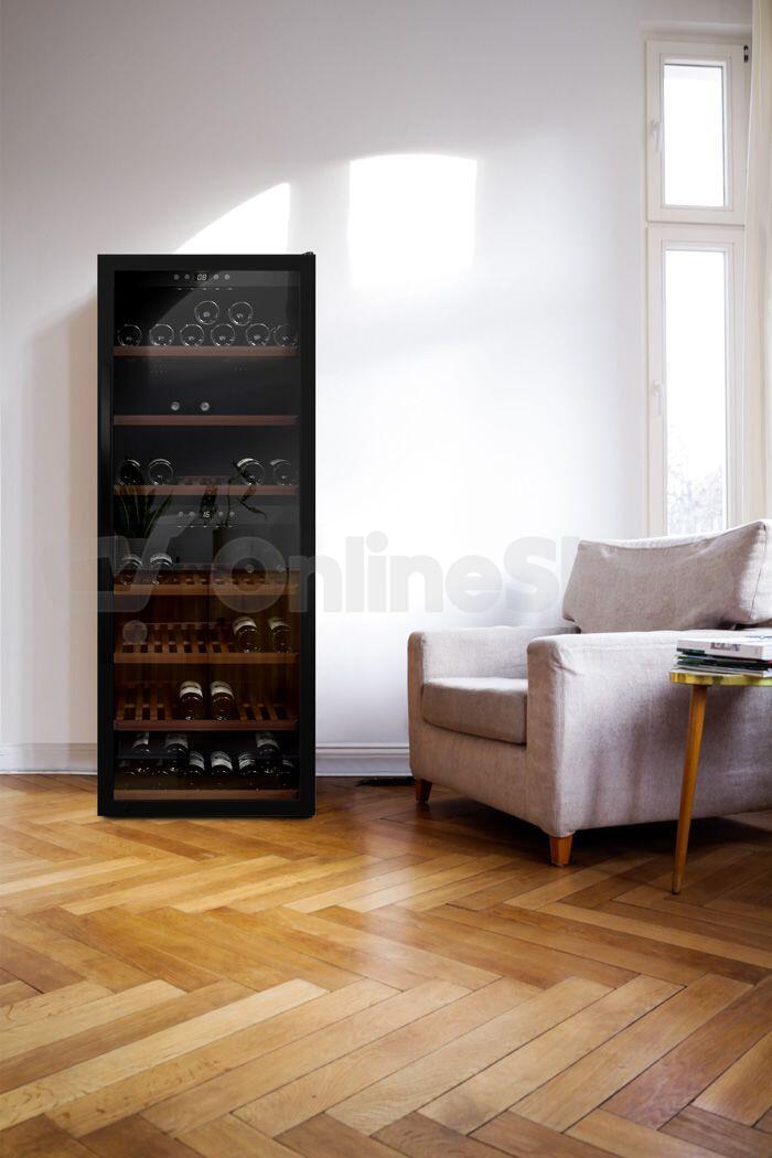 Vinotéka mQuvée WineExpert 126, černá