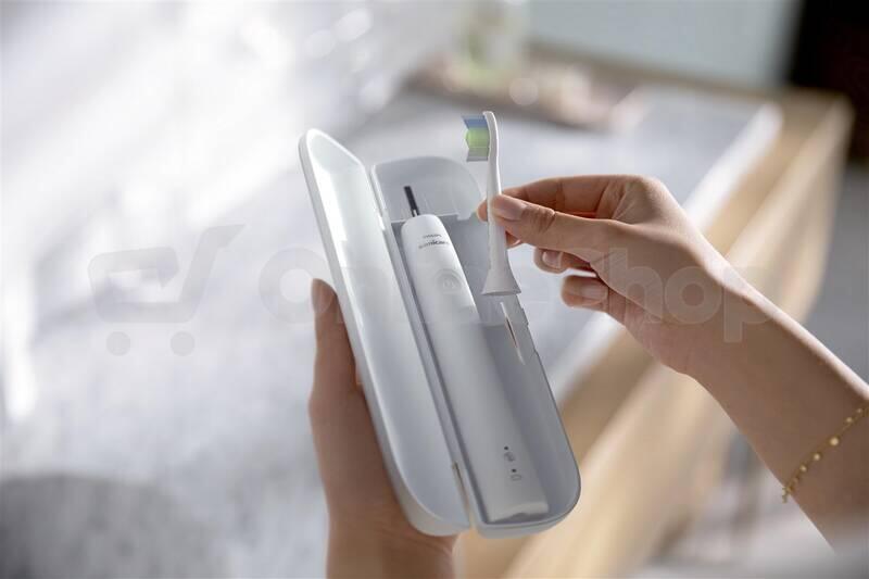 Sonický zubní kartáček Philips HX3683/33