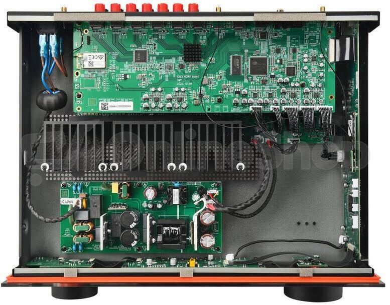 AV zesilovač JBL MA710, černý