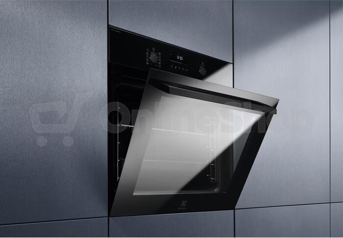 Trouba Electrolux 600 SteamBake EOD6F77WZ