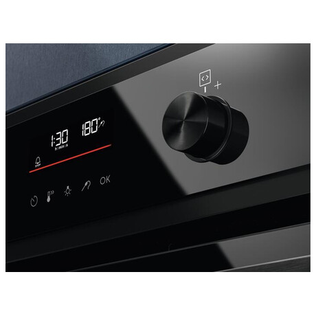 Trouba Electrolux 600 SteamBake EOD6F77H