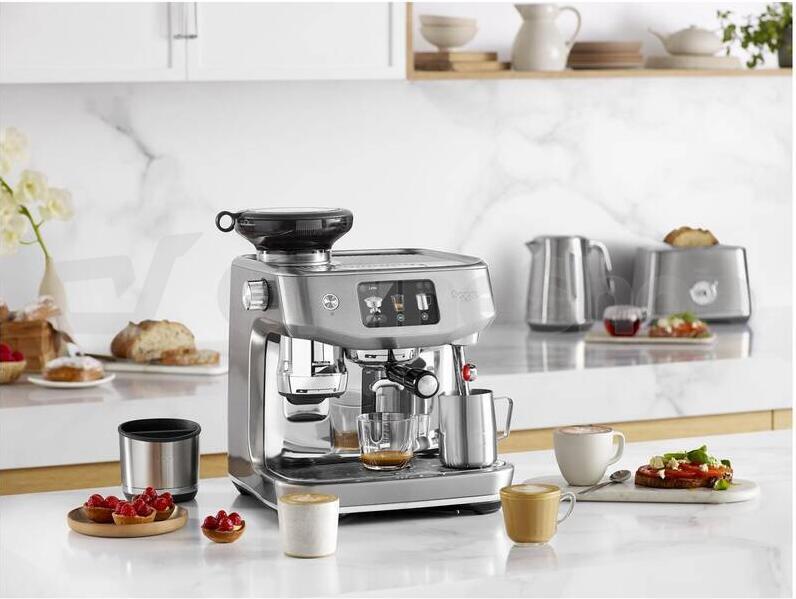 Kávovar Sage Espresso SES985BSS