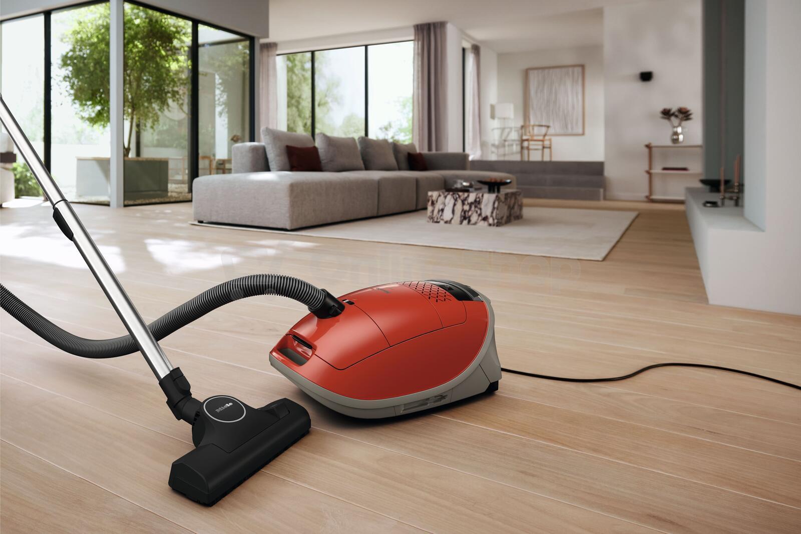 Sáčkový vysavač Miele Guard M1 Standard