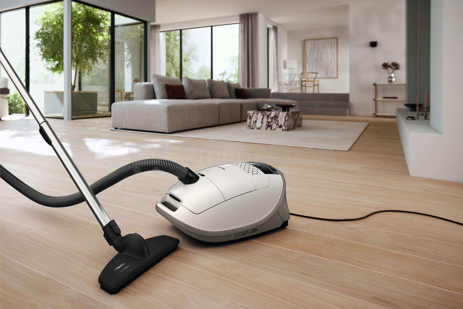 Sáčkový vysavač Miele Guard M1 Parquet Flex