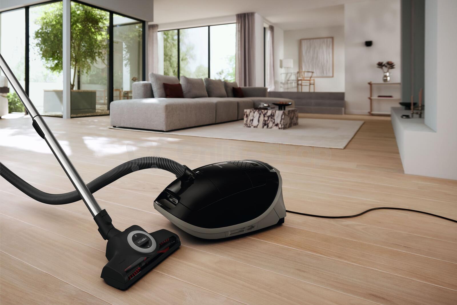 Sáčkový vysavač Miele Guard M1 Cat & Dog
