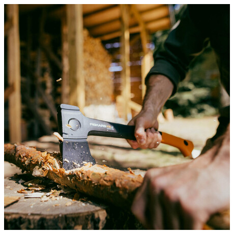 Fiskars X18 (foto 3)