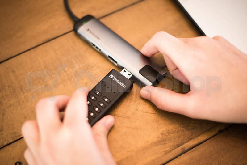 Flash disk Verbatim 32GB USB-A Flash 3.0 Keypad