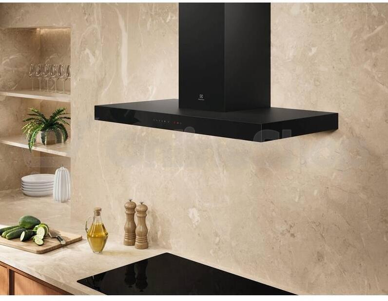 Digestoř Electrolux LFT819K