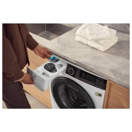 Pračka Electrolux EW8F4414SGUC