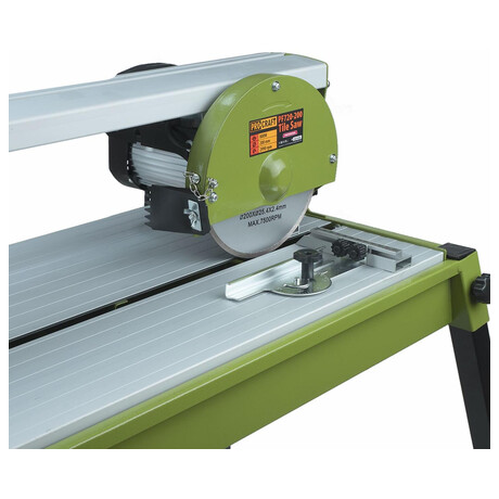 Elektrick ezaka na dlabu Procraft PF720-200 / PF720-200