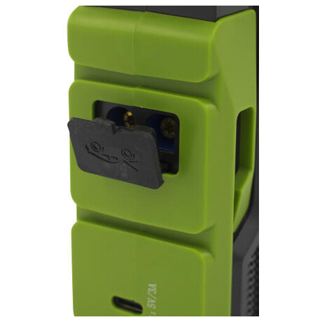 Startovac zdroj s funkc powerbanky Procraft JS-12NE / JS-12NE