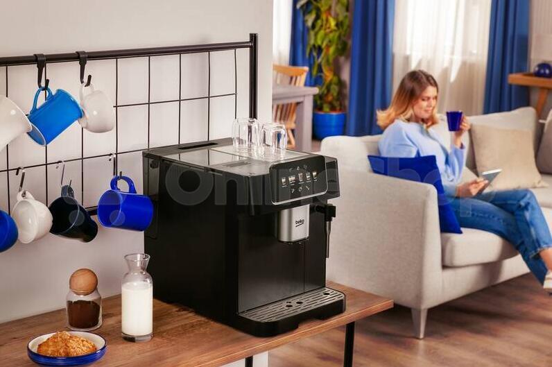 Kávovar BEKO CEG7302B