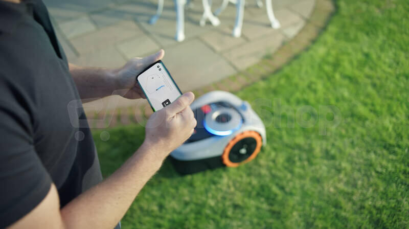 Robotická sekačka Segway Navimow i105E RTK + Vision