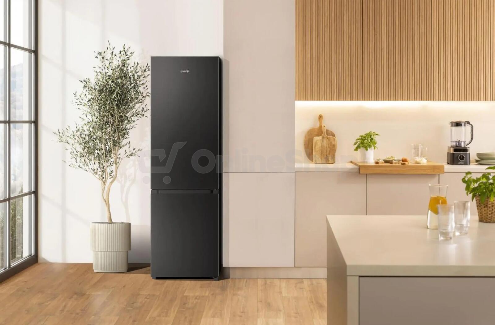 Chladnička Gorenje RK58DPB4I