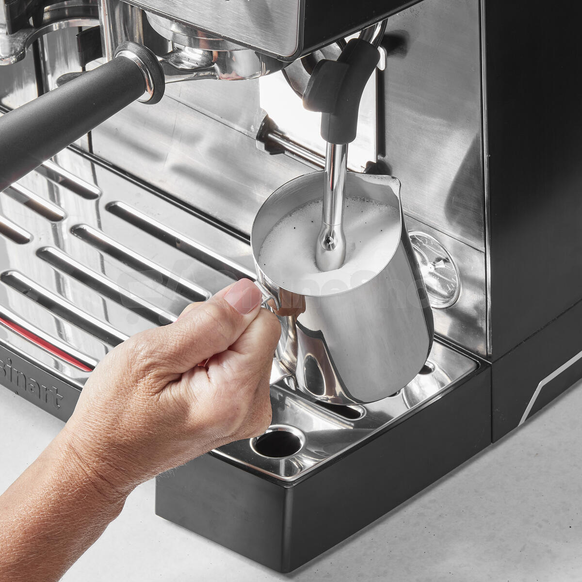 Pákový kávovar Cuisinart EM640E