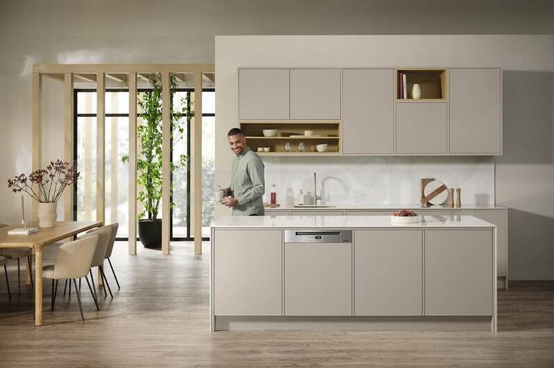 Myčka nádobí Miele G 5811 SCi Active Plus Nerez CleanSteel
