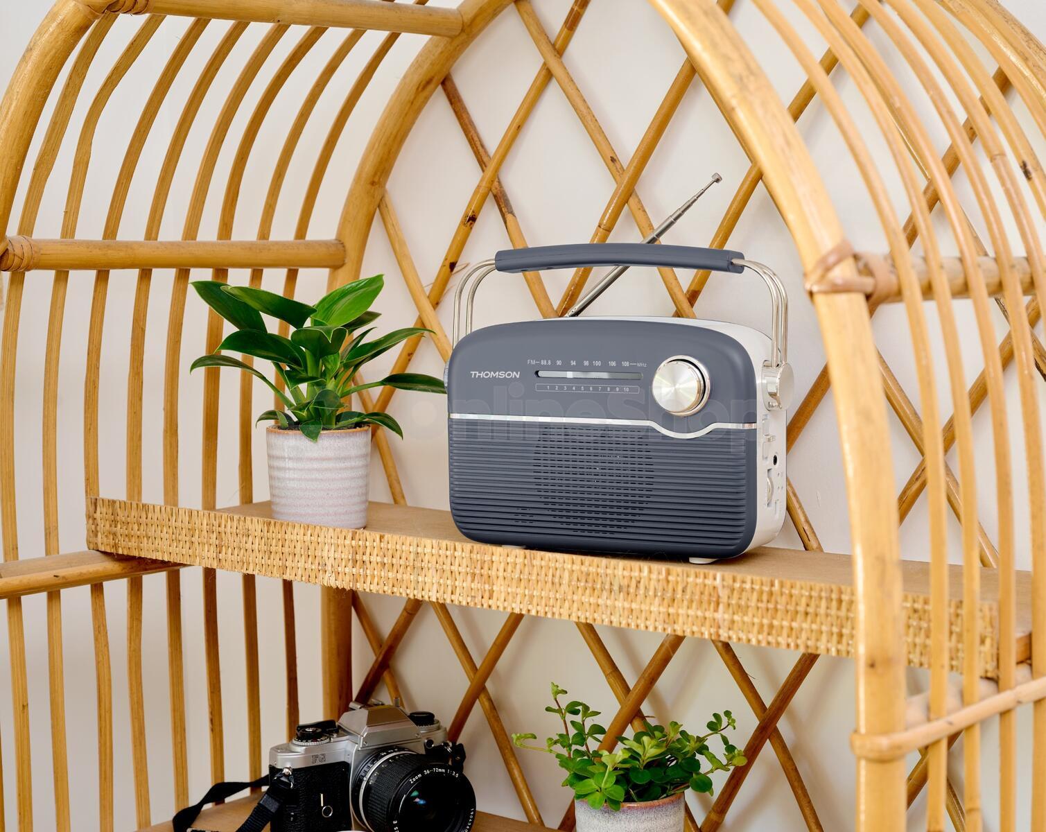 Radiopřijímač BigBen Thomson RTS450BTG, černý
