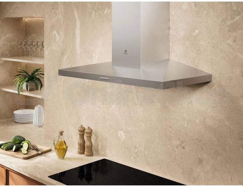 Komínový odsavač par Electrolux 500 LFC519X
